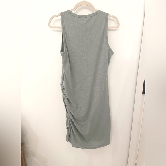 NWOT Pink Lily - Hold me forever Sage dress in medium - Picture 4 of 8